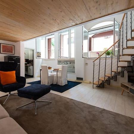 Casa Bartolomeo - Loft In Trastevere Rome Bagian luar foto